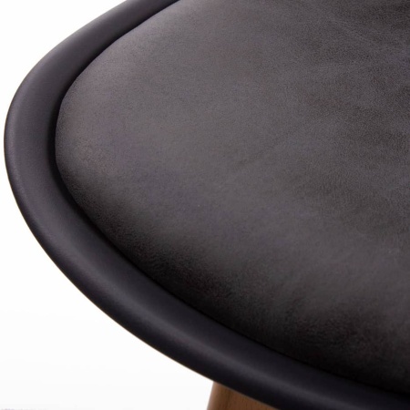 Стул Eames Bon чёрный в магазине «На диване» в Петрозаводске  — Выгодная цена